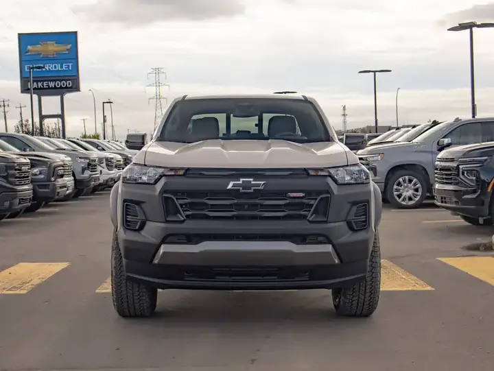 Chevrolet Colorado 2026 photo 3