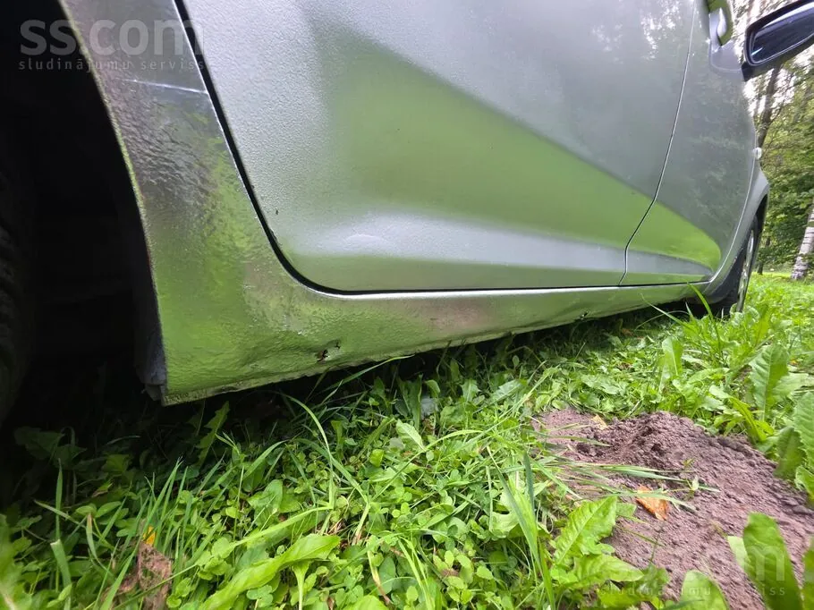 Kia Ceed 2011 photo 4