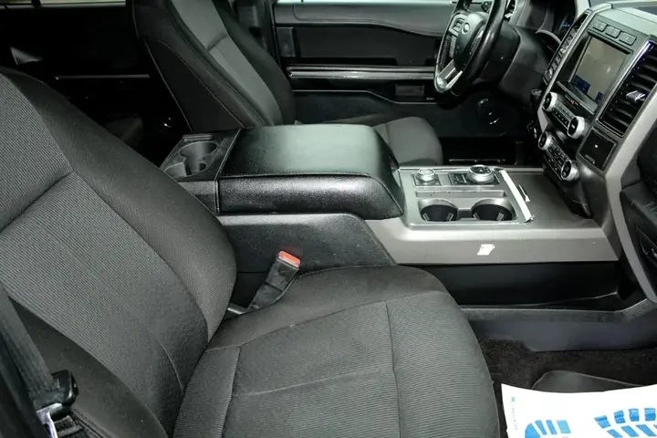 Ford Expedition 2021 photo 3
