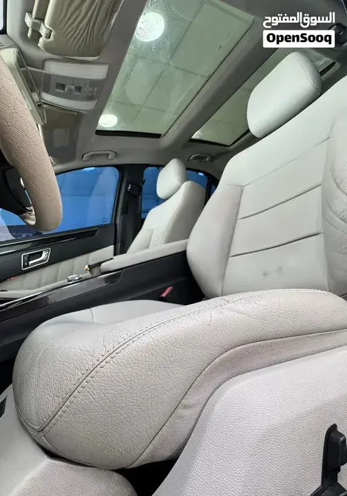 Mercedes-Benz E 300 2011 photo 4