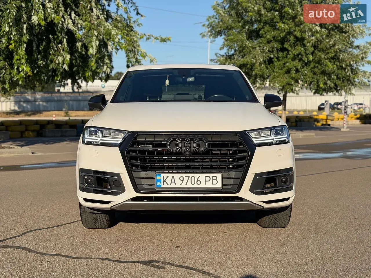 Audi Q7 2017 photo 3