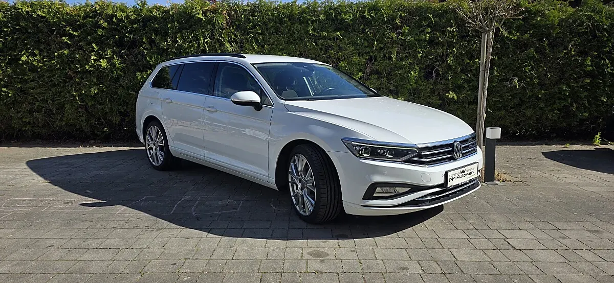 Volkswagen Passat 2019 photo 2