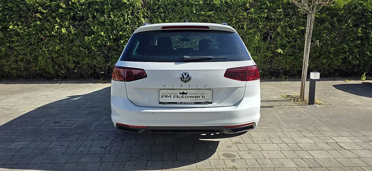 Volkswagen Passat 2019 photo 5