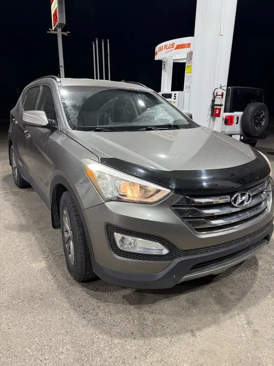 Hyundai Santa Fe 2014 photo 2