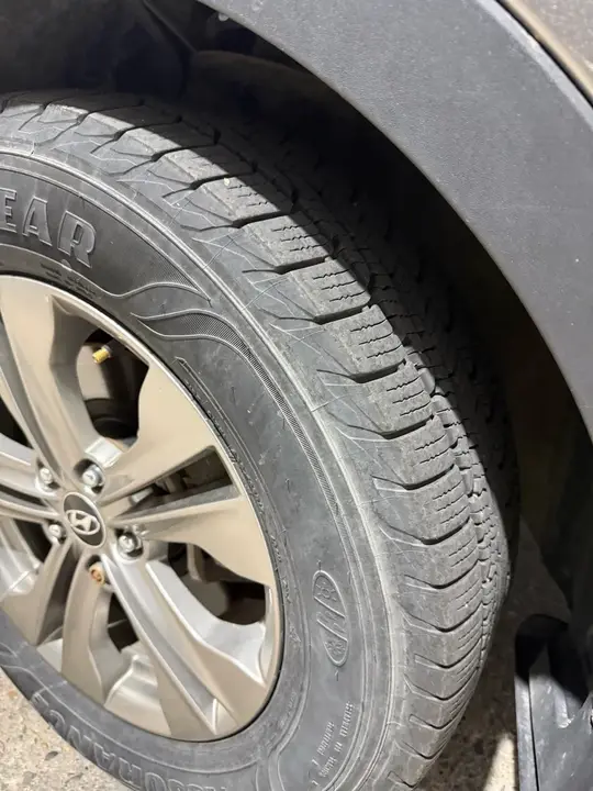 Hyundai Santa Fe 2014 photo 3