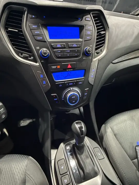 Hyundai Santa Fe 2014 photo 4