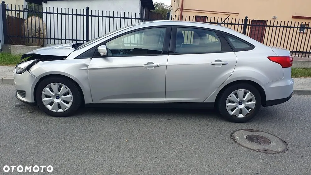 Ford Focus 2017 photo 4