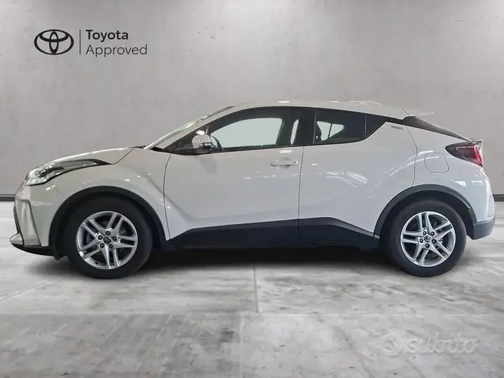 Toyota C-Hr 2024 photo 5