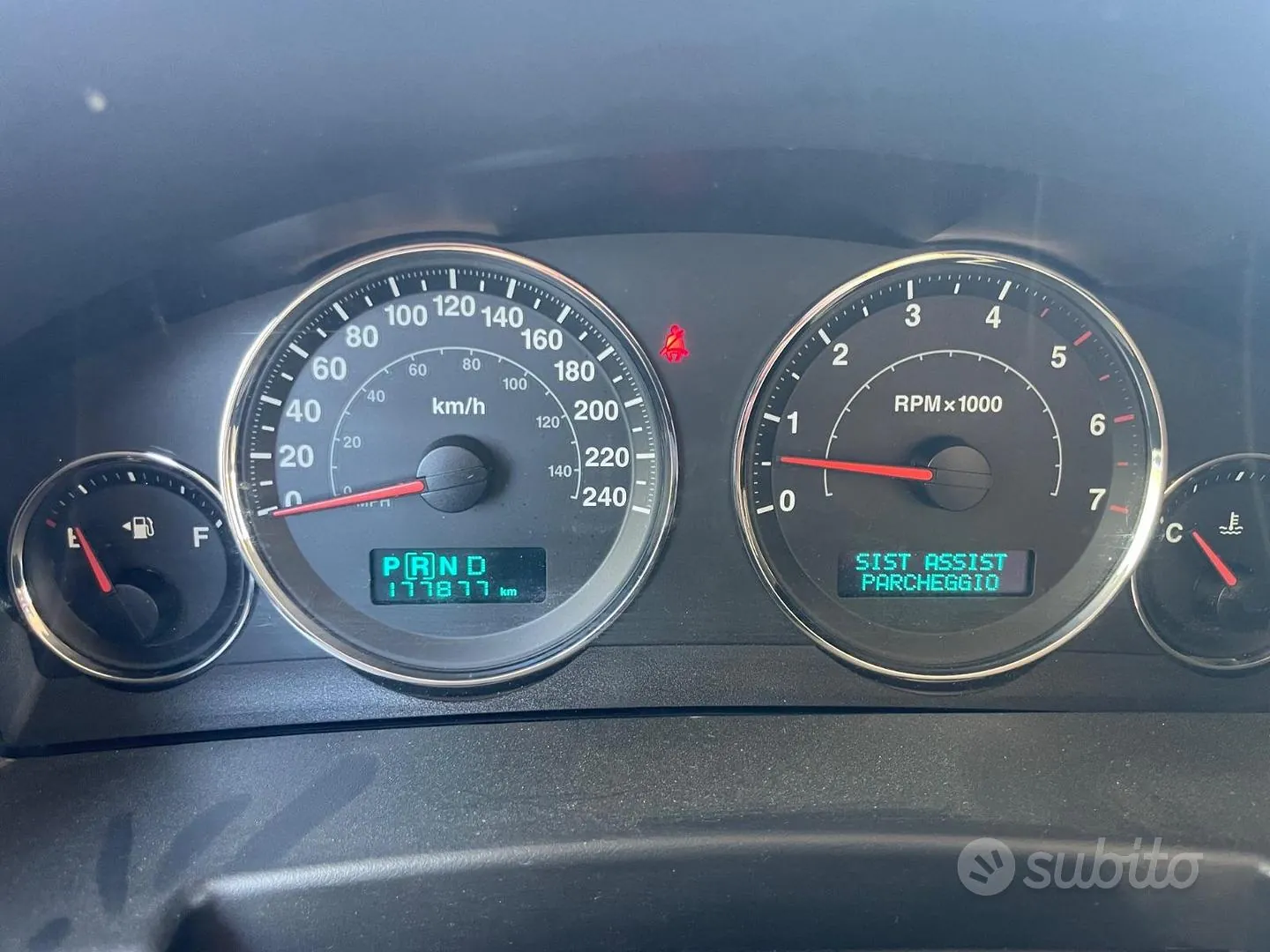 Jeep Commander 2006 photo 3