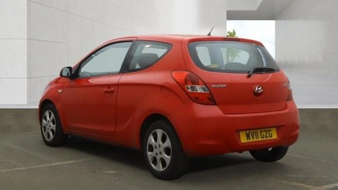 Hyundai I20 2011 photo 3