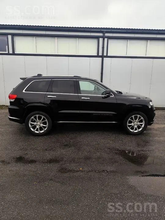 Jeep Grand Cherokee 2020 photo 4