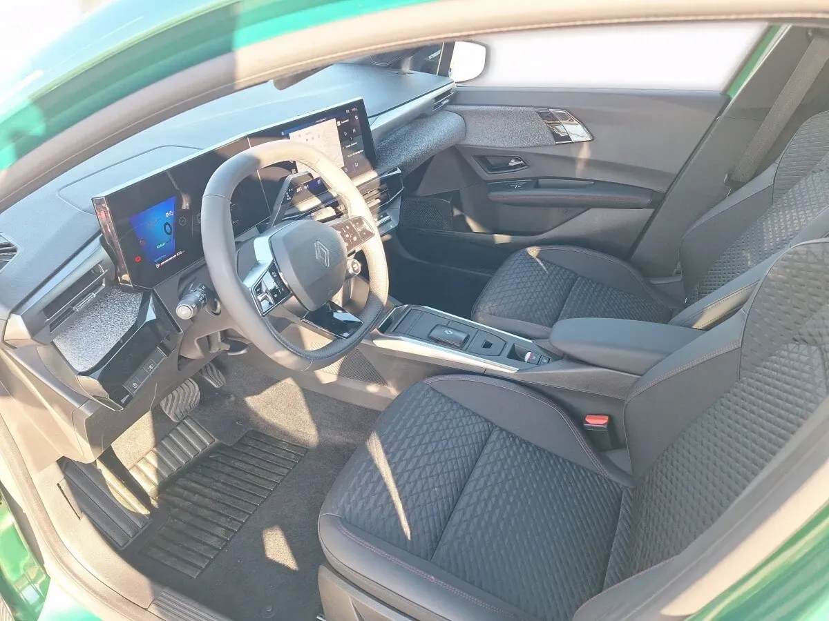 Renault Clio 2025 photo 2