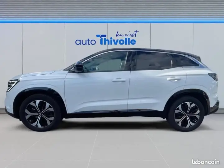 Renault Austral 2024 photo 2