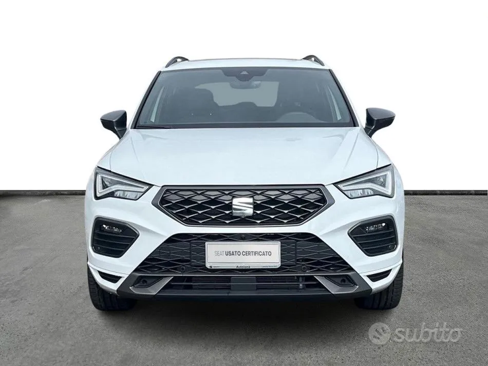 Seat Ateca 2024 photo 2
