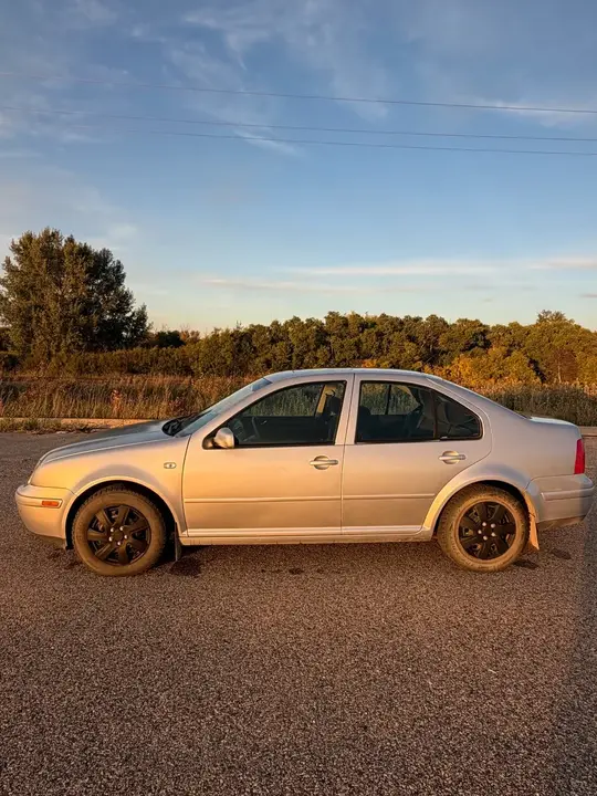 Volkswagen Jetta 2003 photo 4
