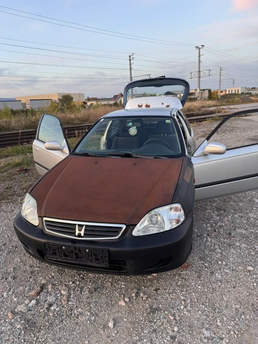 Honda Civic 2000 photo 3
