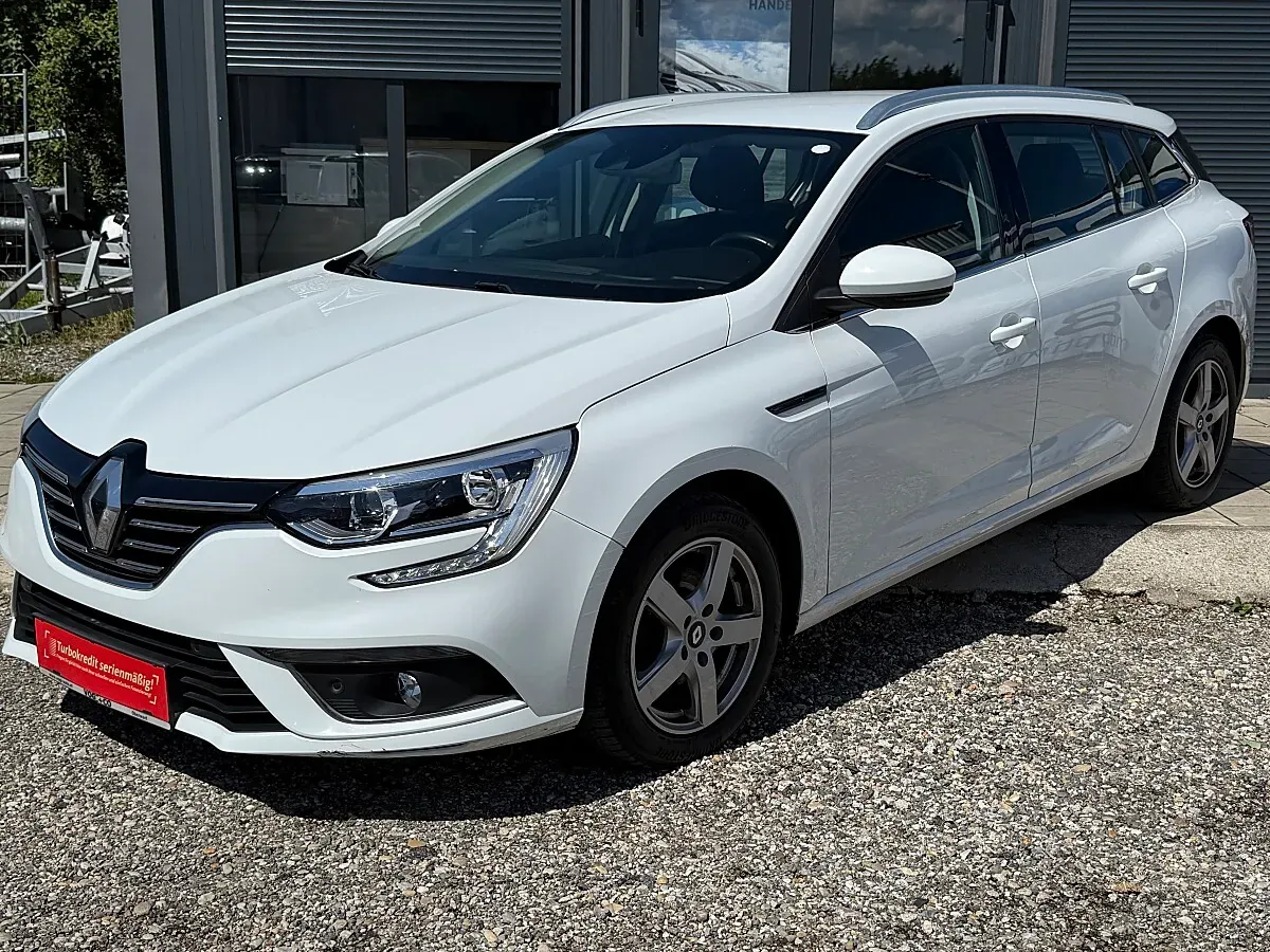 Renault Megane 2017 photo 2