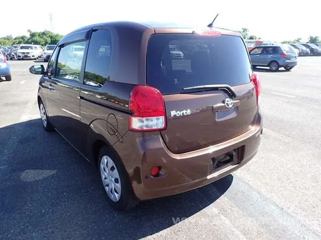 Toyota Porte G 2015 photo 3
