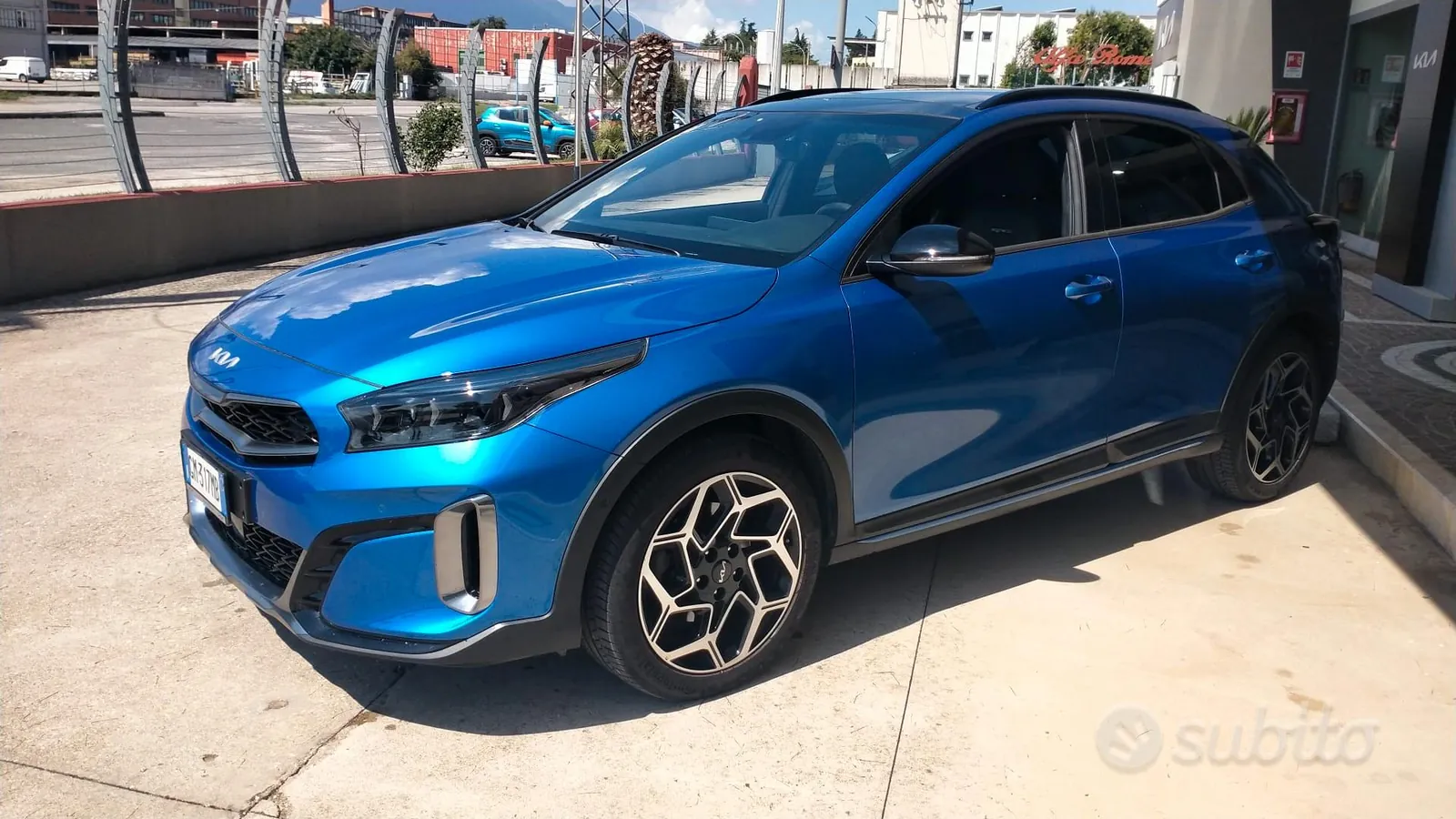 Kia Xceed 2023 photo 2