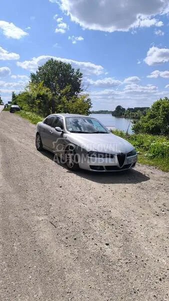 Alfa Romeo 156