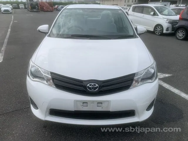 Toyota Corolla Axio X Business Pkg 2012 photo 5