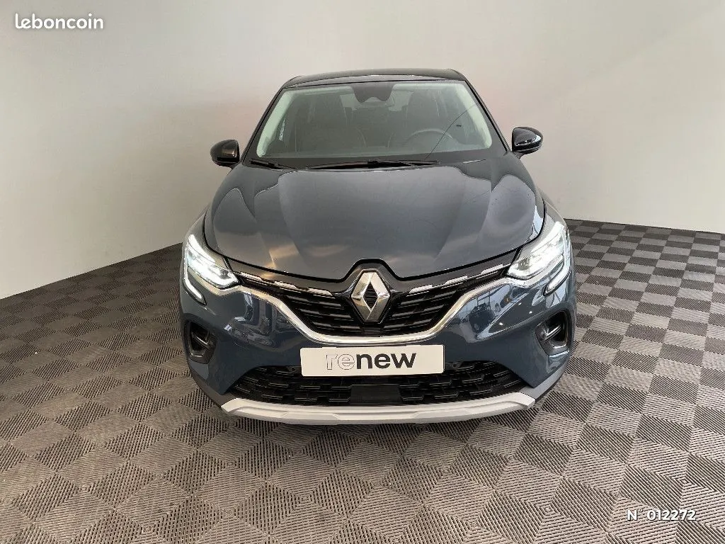 Renault Captur 2023 photo 3