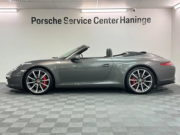 Porsche 911 2012 photo 2