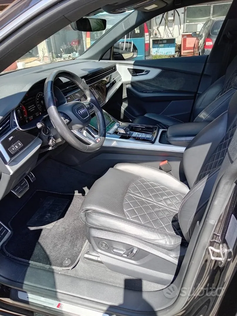 Audi Q8 2021 photo 4
