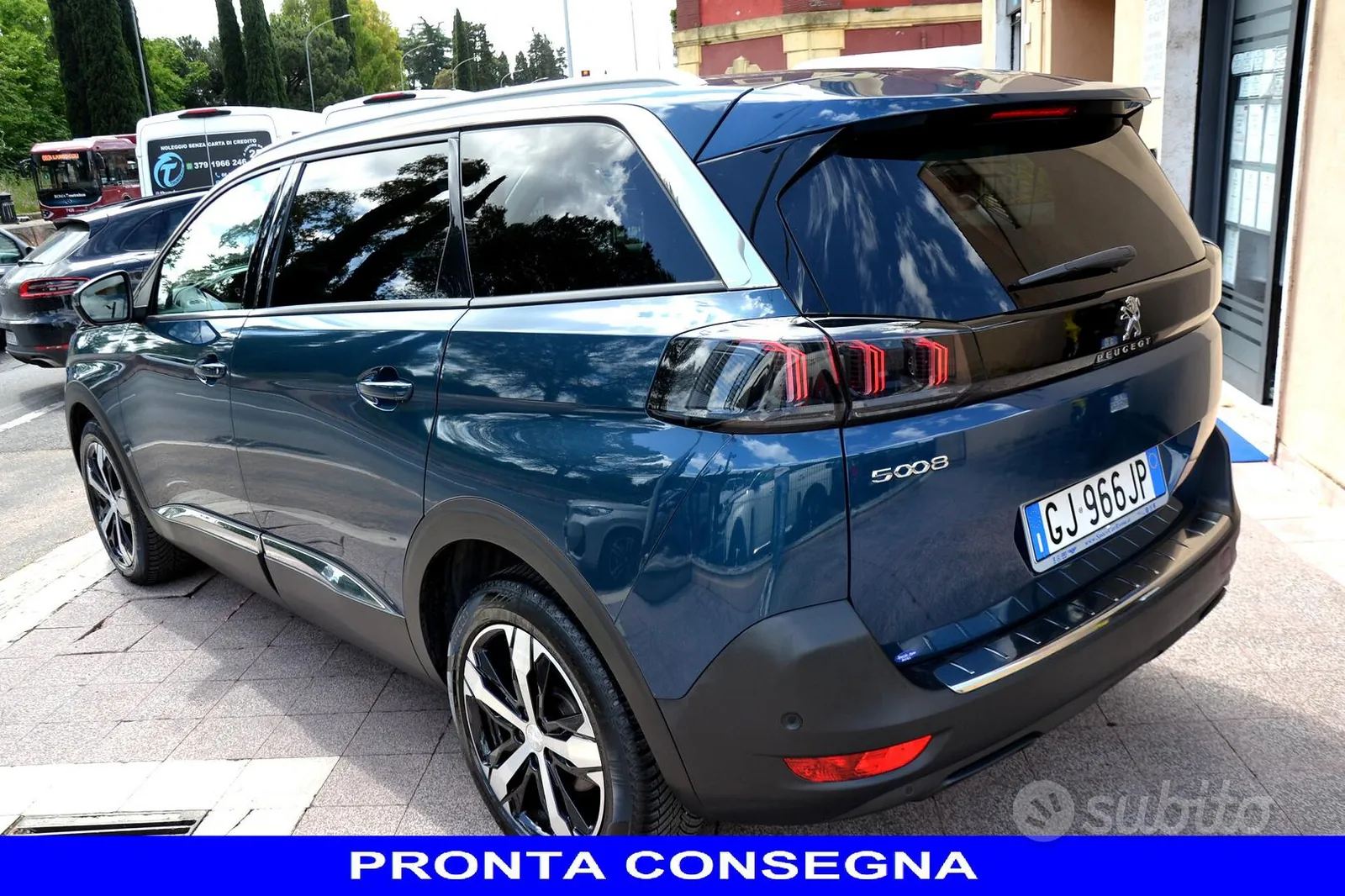 Peugeot 5008 2022 photo 3