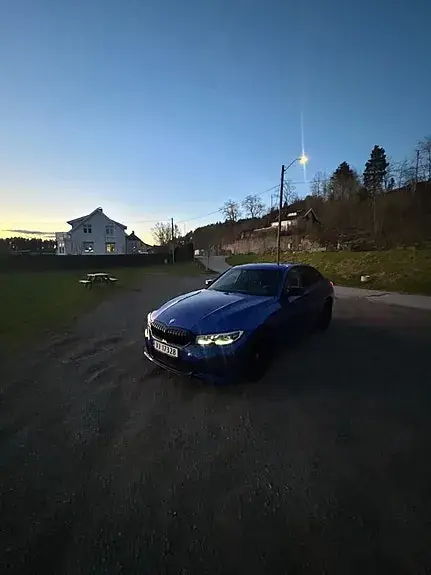 BMW 330E