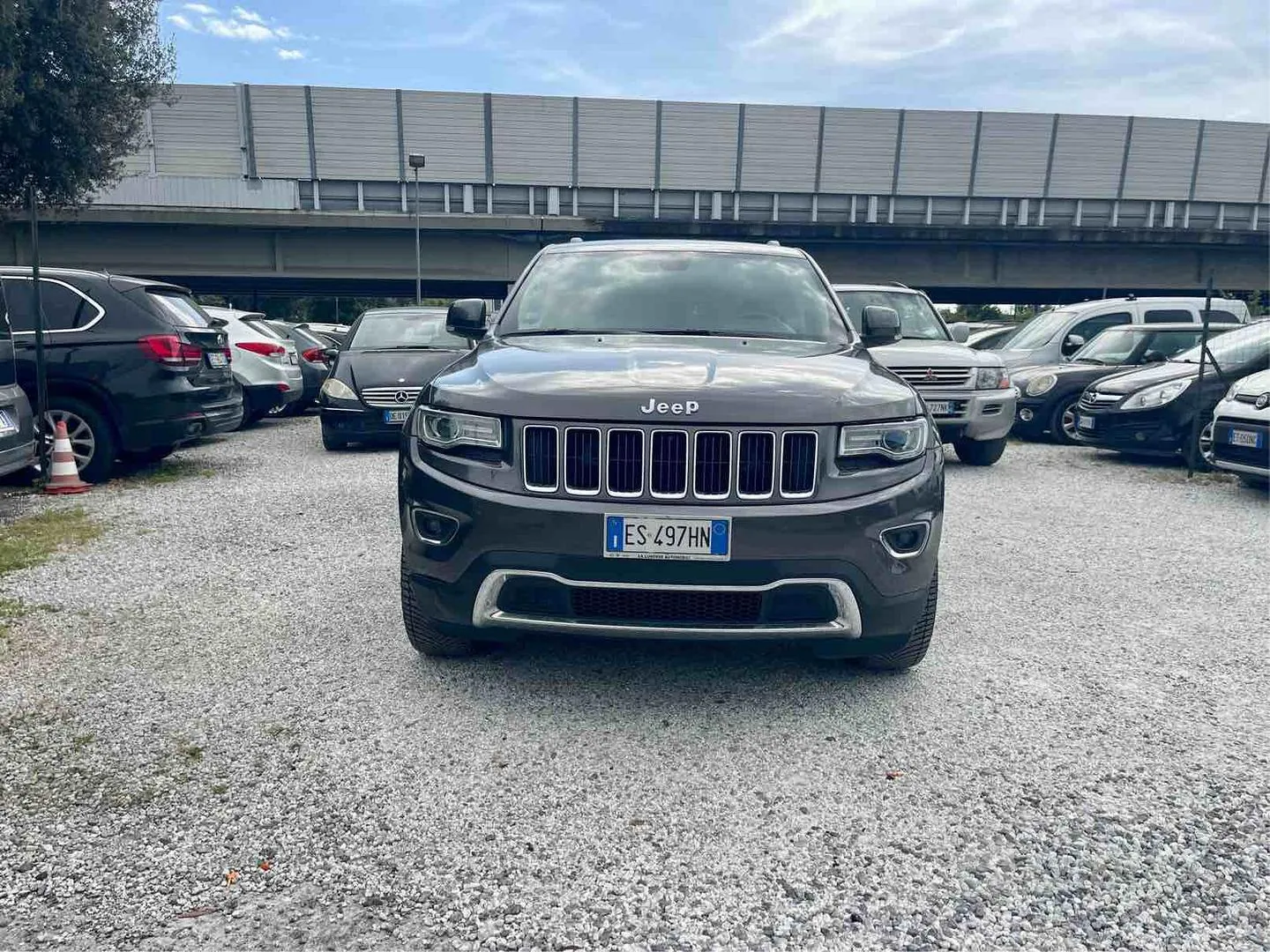Jeep Grand Cherokee 2013 photo 2