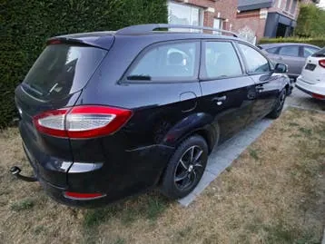 Ford Mondeo 2011 photo 3
