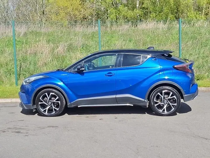 Toyota C-Hr 2017 photo 4
