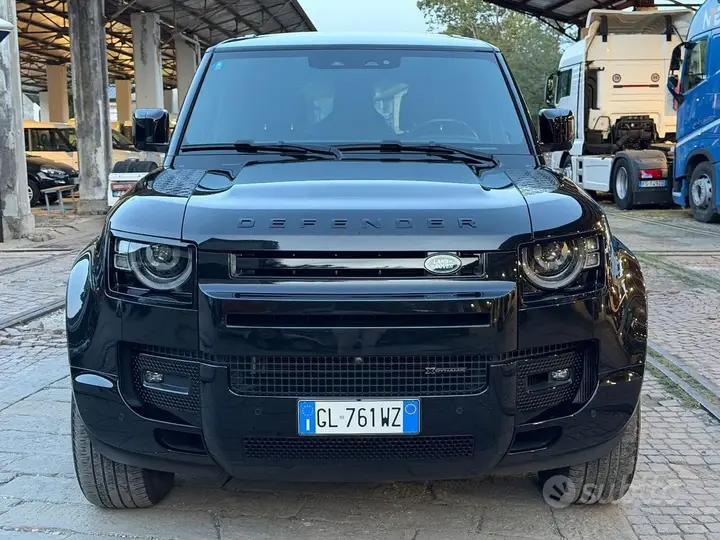 Land Rover Defender 2022 photo 3