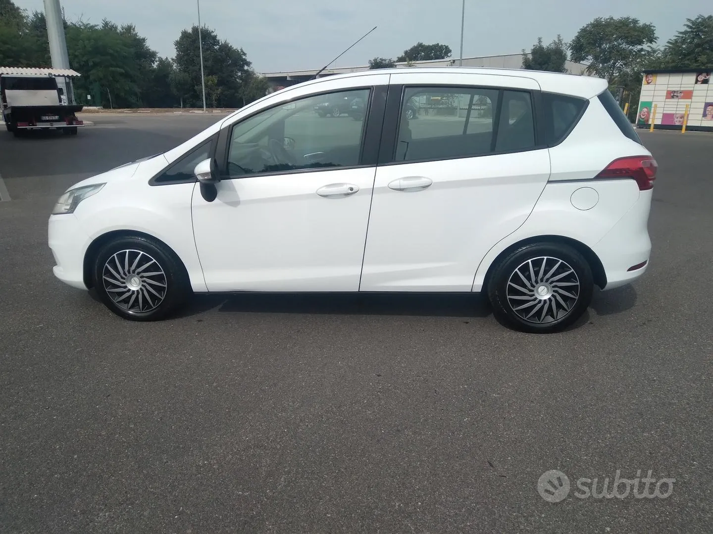 Ford B-Max 2013 photo 3