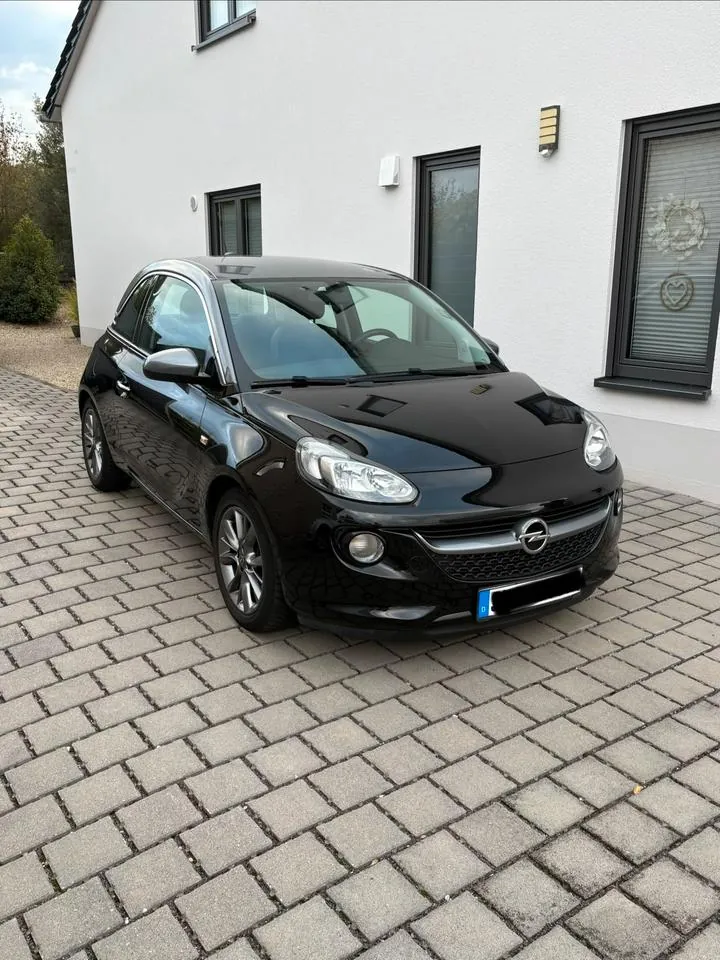 Opel Adam