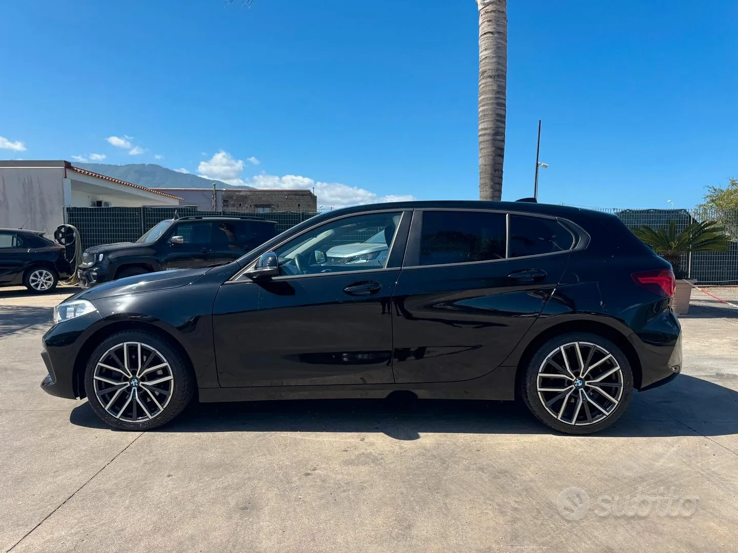 BMW 1 Series 2021 photo 4
