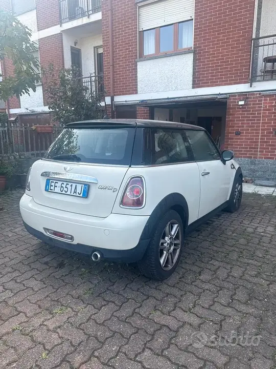 Mini Cooper 2010 photo 4