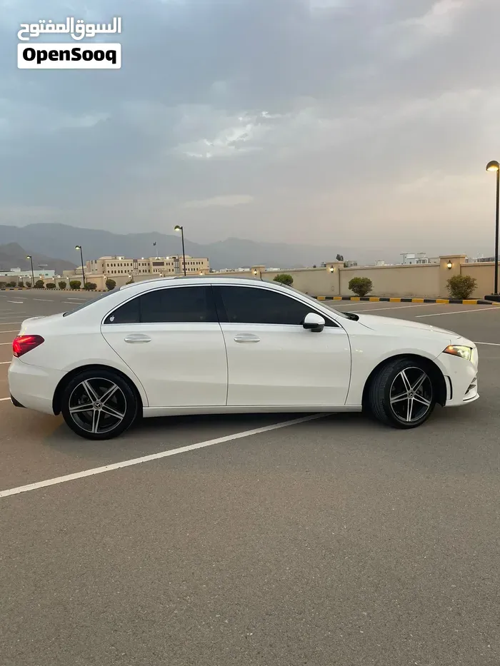 Mercedes-Benz A-Class 2019 photo 3