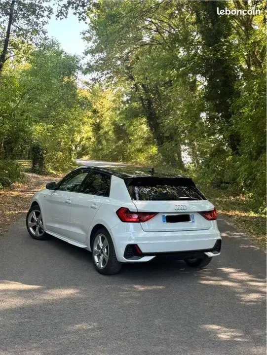 Audi A1 2021 photo 2