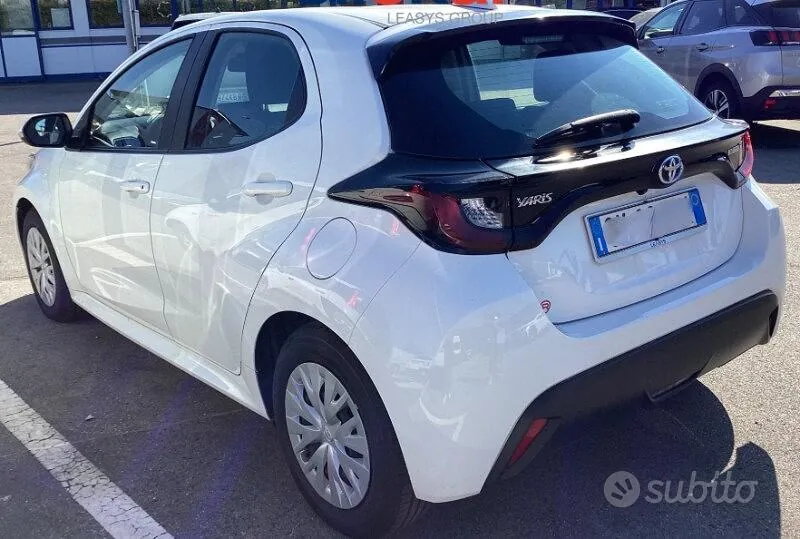 Toyota Yaris 2022 photo 4