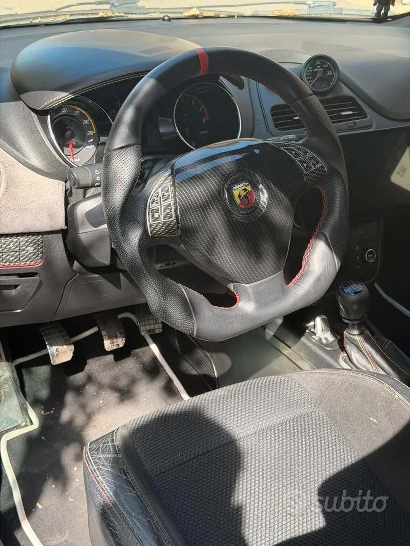 Abarth Punto Evo 2011 photo 3