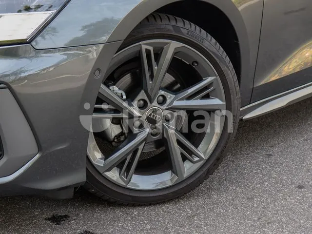 Audi A3 2024 photo 3