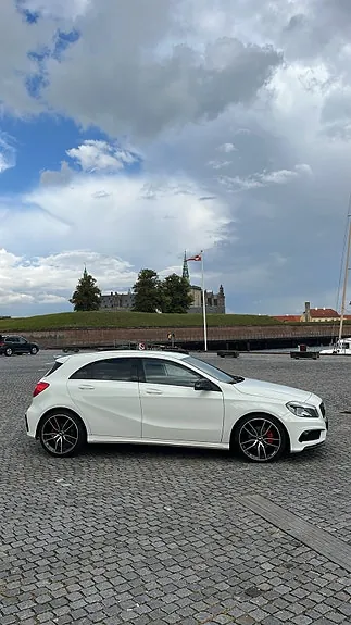 Mercedes-Benz A200 2014 photo 3