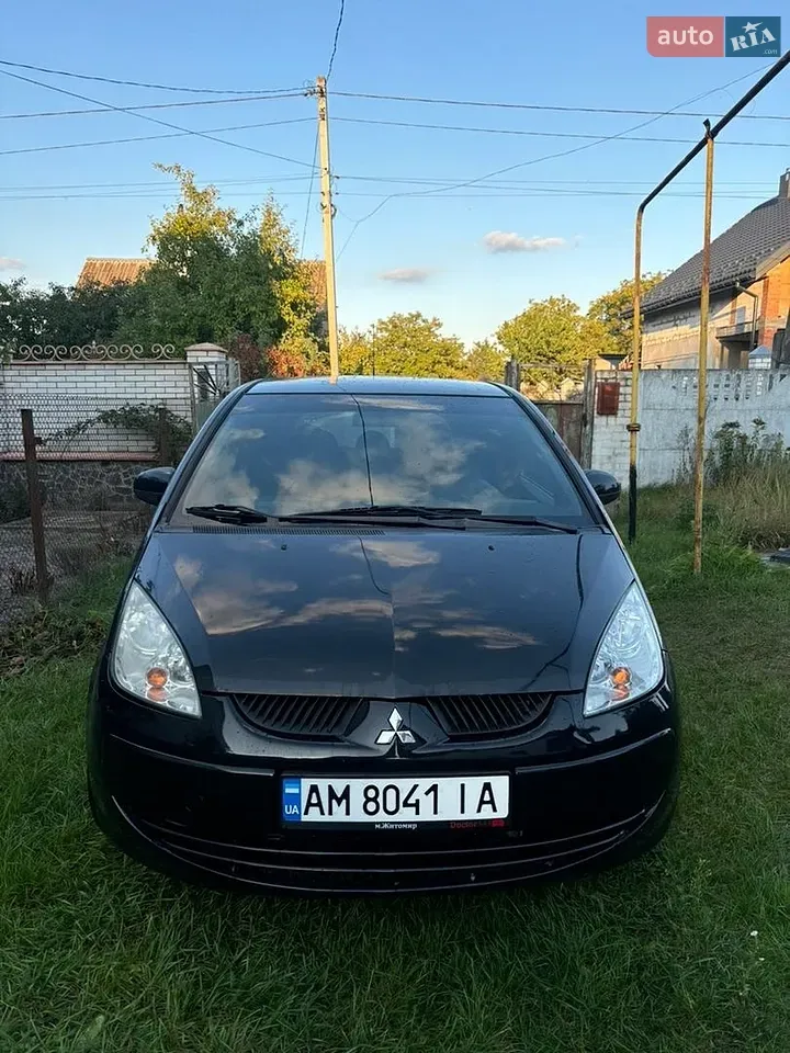 Mitsubishi Colt 2007 photo 2