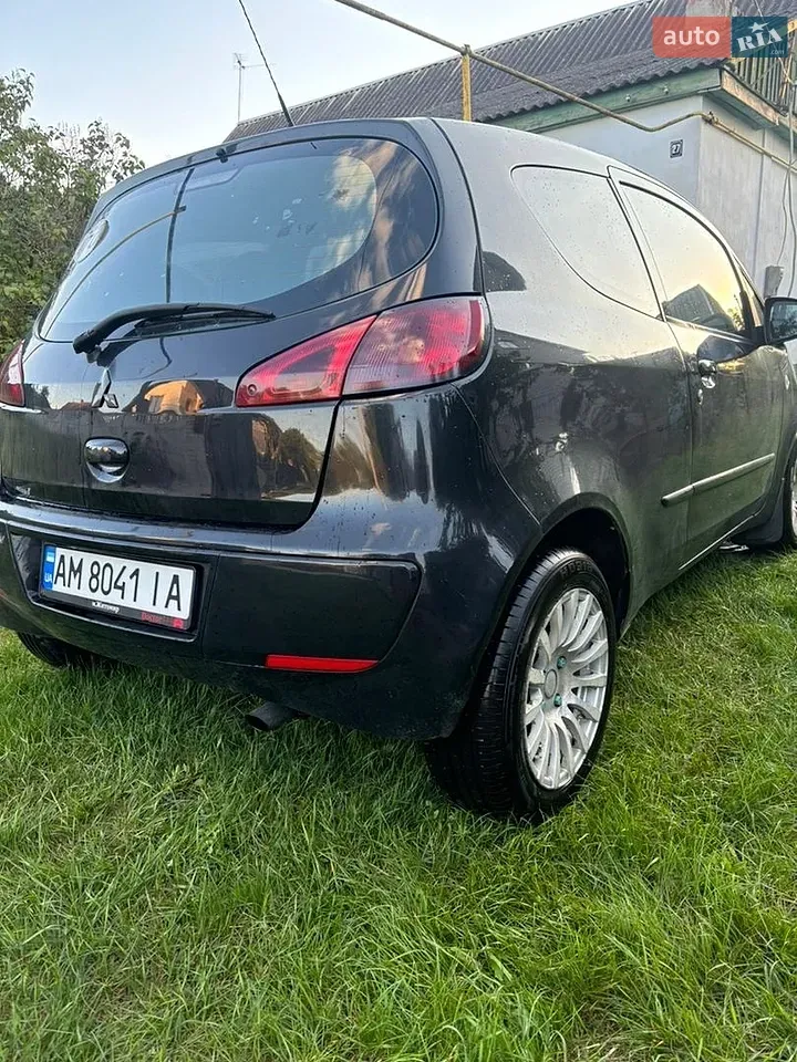 Mitsubishi Colt 2007 photo 4