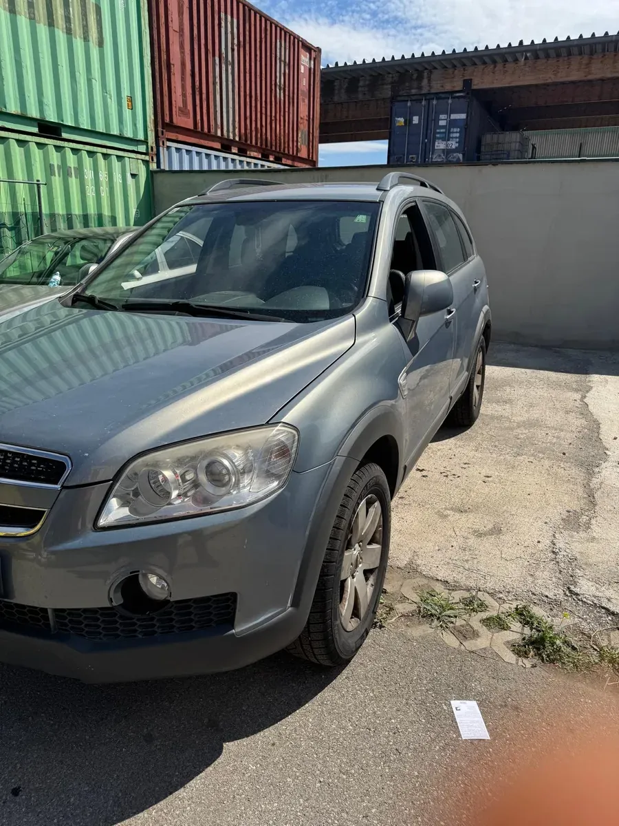 Chevrolet Captiva 2010 photo 3
