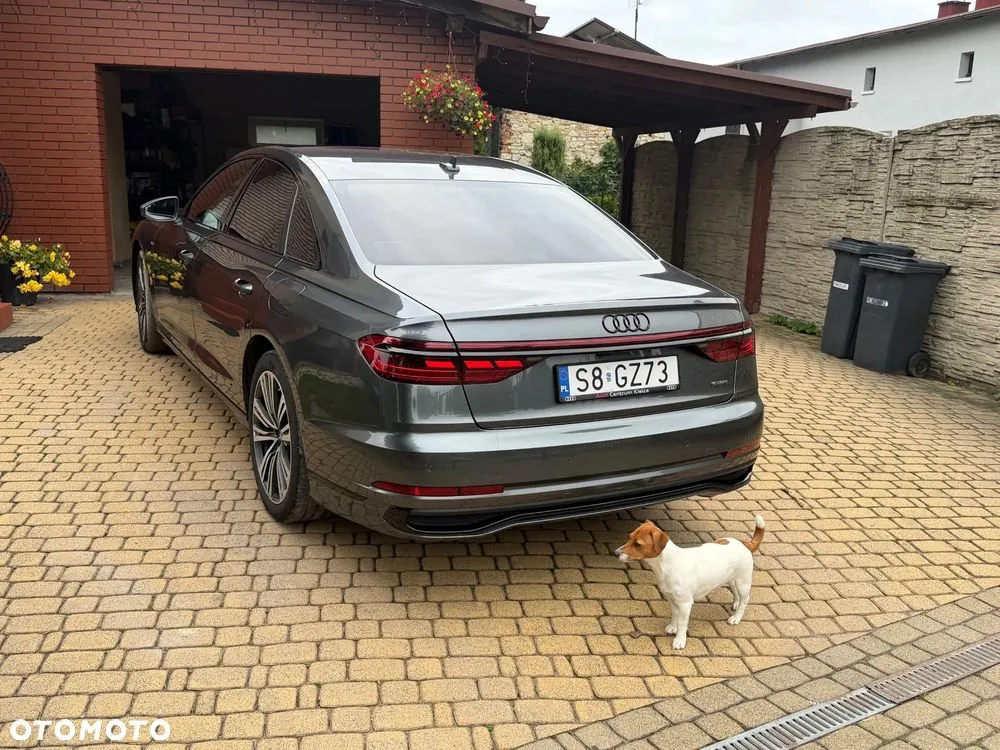 Audi A8 2023 photo 4