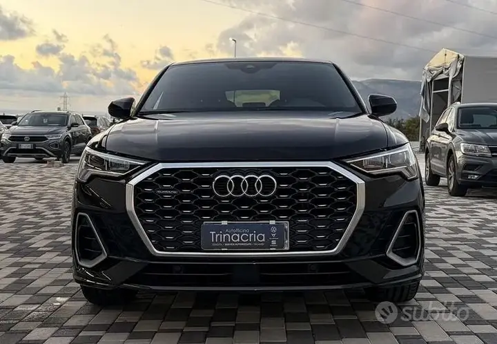 Audi Q3 2023 photo 2