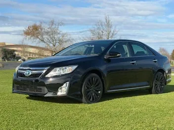 Toyota Camry 2013 photo 2